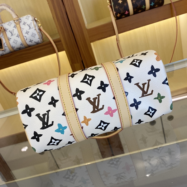 ルイヴィトンバッグ素材ディテール